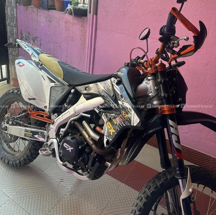 CX 250 SE 2