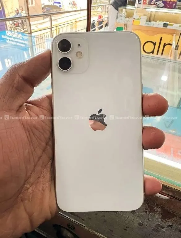 IPHONE 11 (128GB) 93% BATTERY HEALTH [ALL WORKING] 1