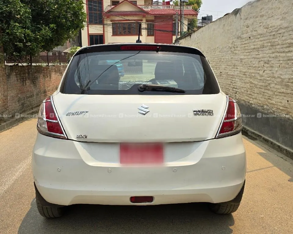 Buy second hand Suzuki Swift ZXI 2016 in Upendra Marg