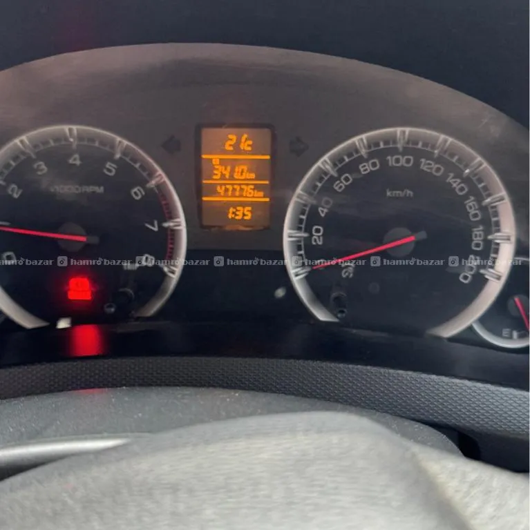 suzuki swift zxi on sale 3