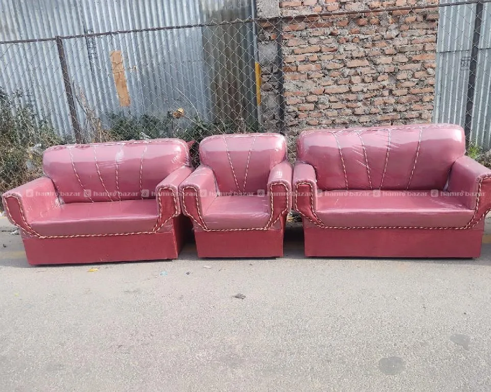 hamrobazaar.com