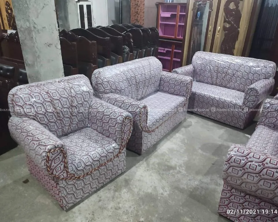 hamrobazaar.com