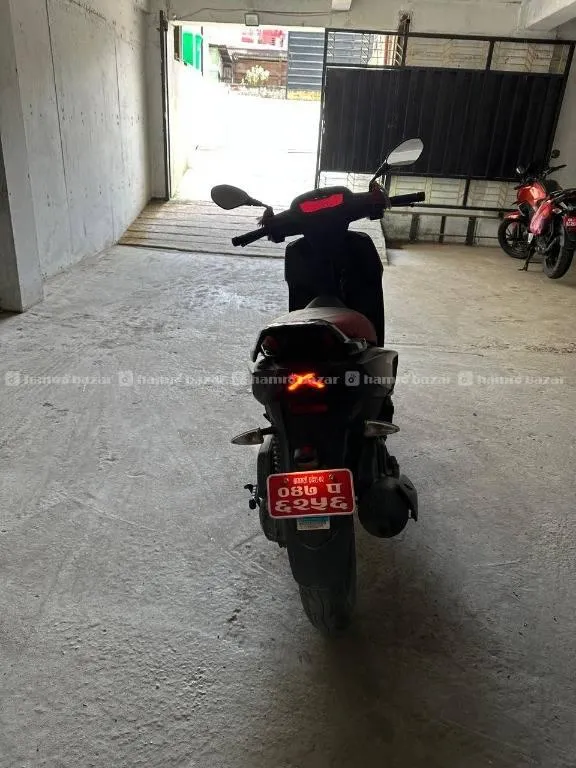 Aprila scooter Aprilia 160 4