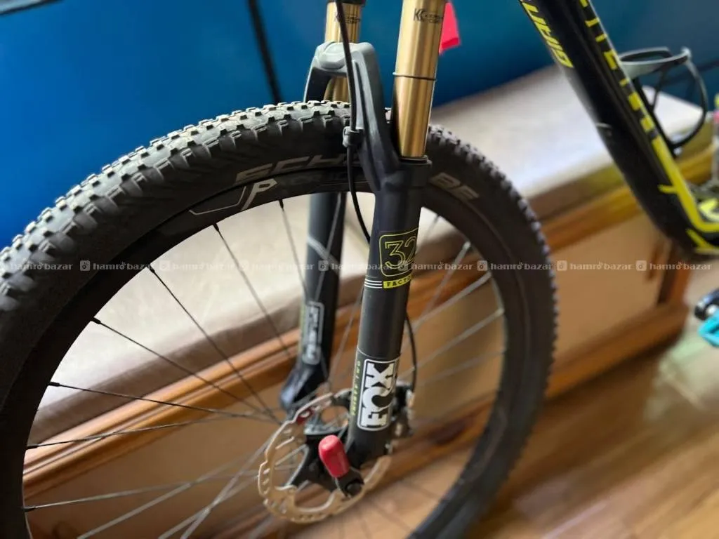 Giant Anthem MTB cycle (ADVANCED) 3