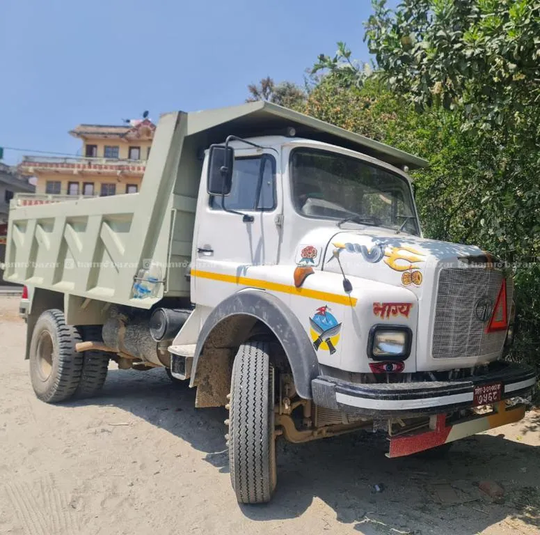 TATA TIPPER - VERY GOOD CONDITION 1