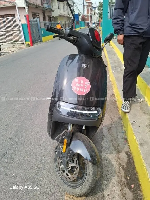 Segway E100, Electric Scooter - Photo 3