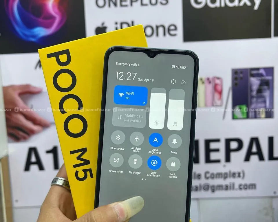 Poco m5 with bill box 2