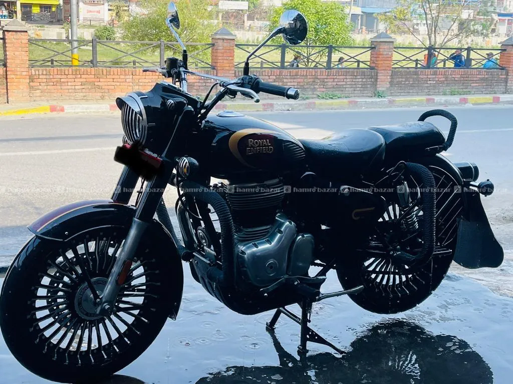 Classic 350 Matte Black Buy Second Hand Royal Enfield Classic