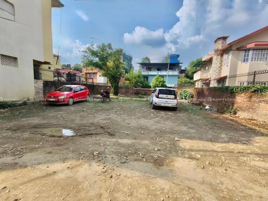 7 Aana Residential land for Sale at Maharajgunj 3