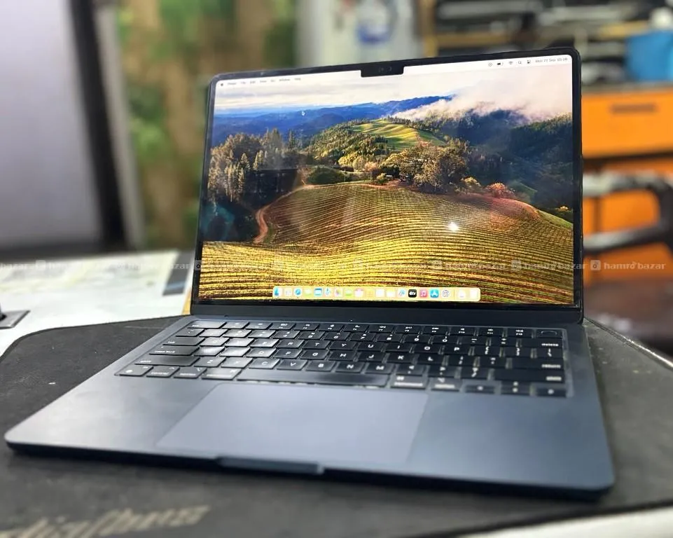 MacBook Air M2 On Sale. 2