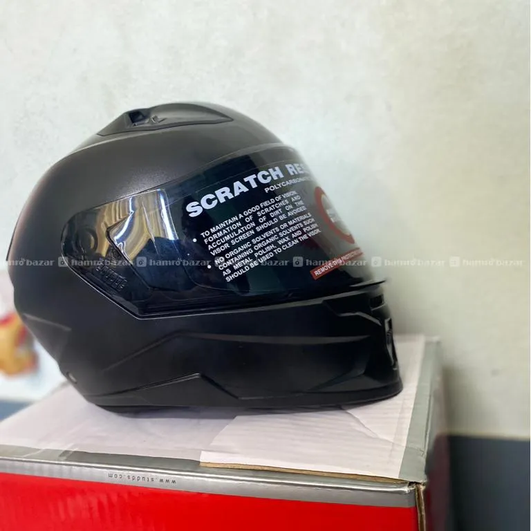 Studds Full Face Helmet 1