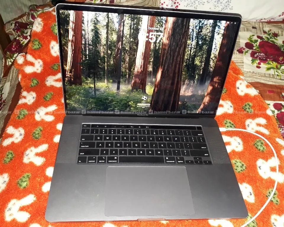 macbook pro i9 64gb ram  parts 1