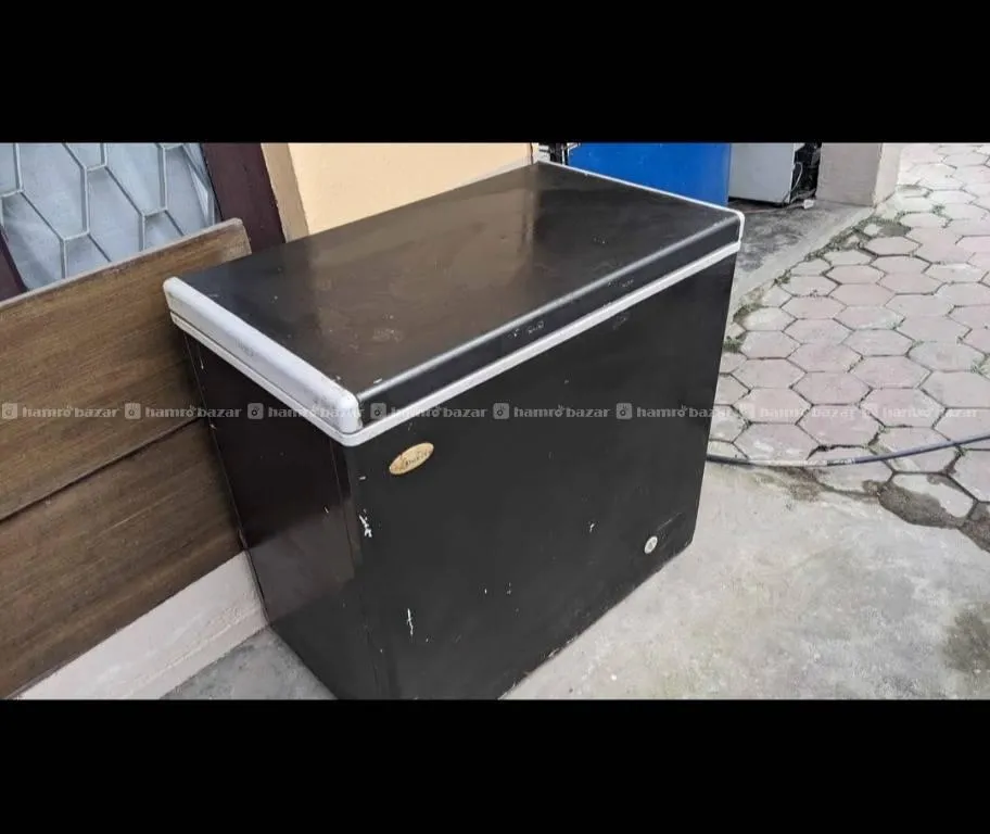 Duker's 220ltr deep freezer for sale.. 3
