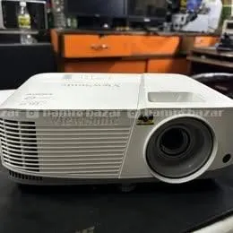 Projector On Rent