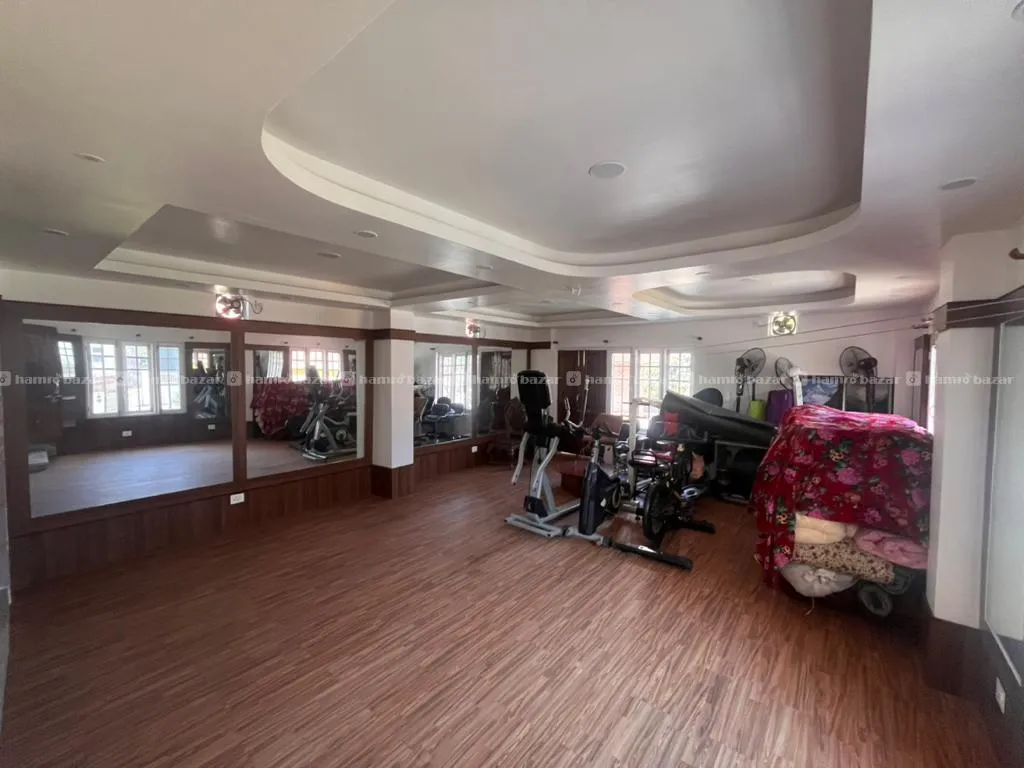 Lavish Bungalow (with Gym, Sauna etc.) for Sale. 2