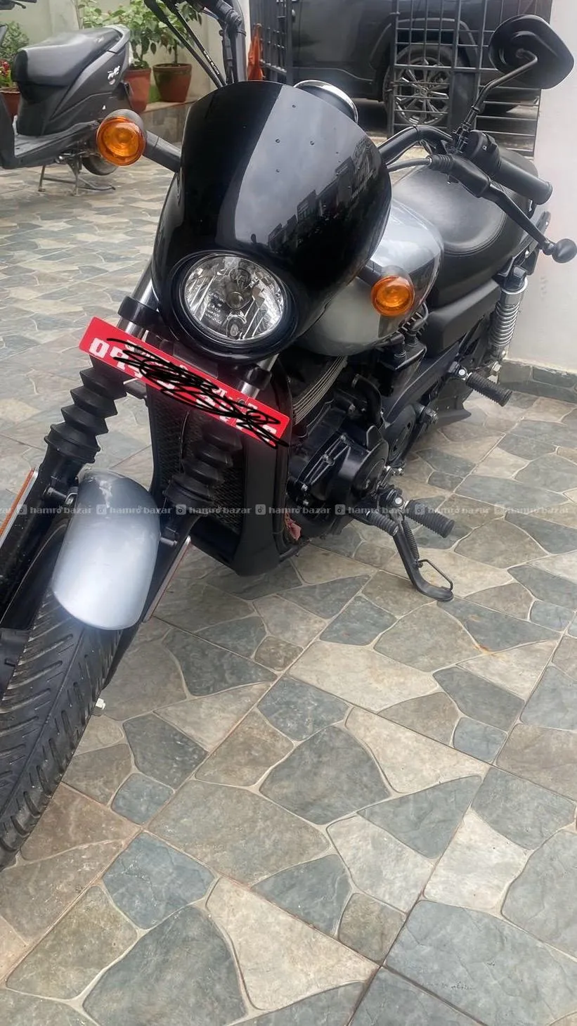 Harley Davidson 750 Street