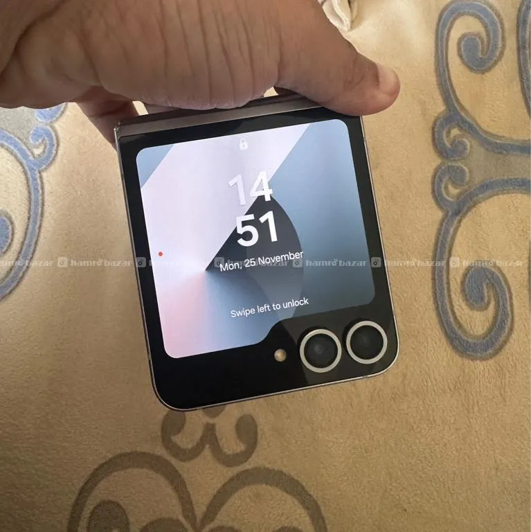 Galaxy Z Flip 6 (12/256GB)