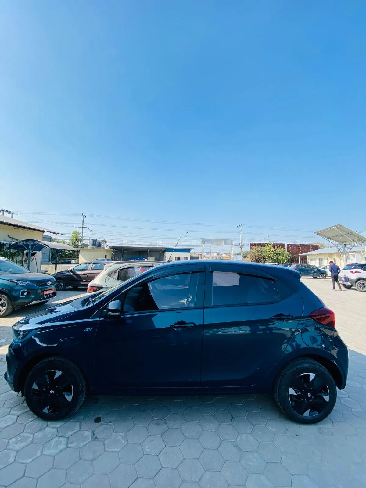 Tata Tiago.ev - Photo 2