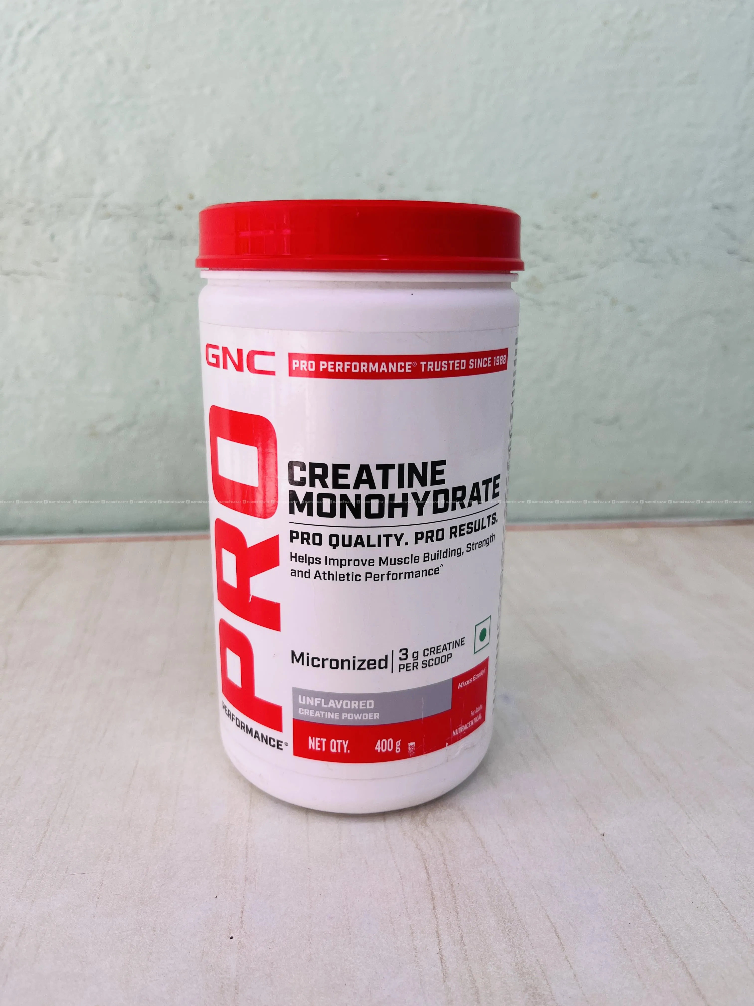 GNC Creatine Monohydrate Pro Performance Powder 1