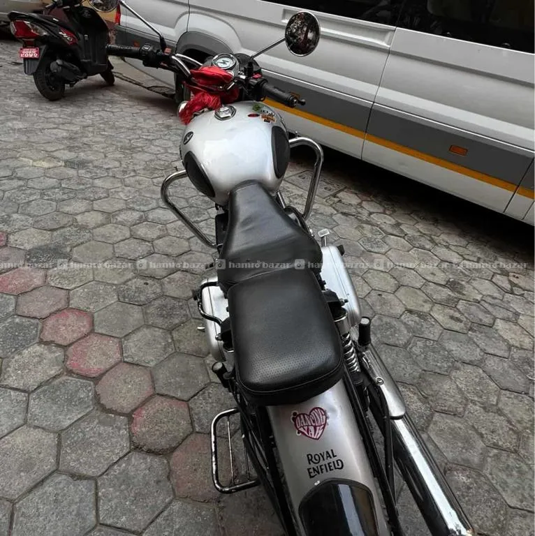 Royal Enfield Classic 350