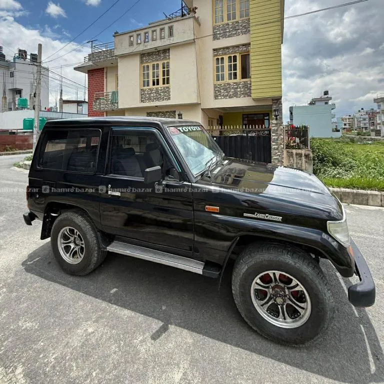 Land Cruiser Lj70 1973 Model Ho Pass Hudaina