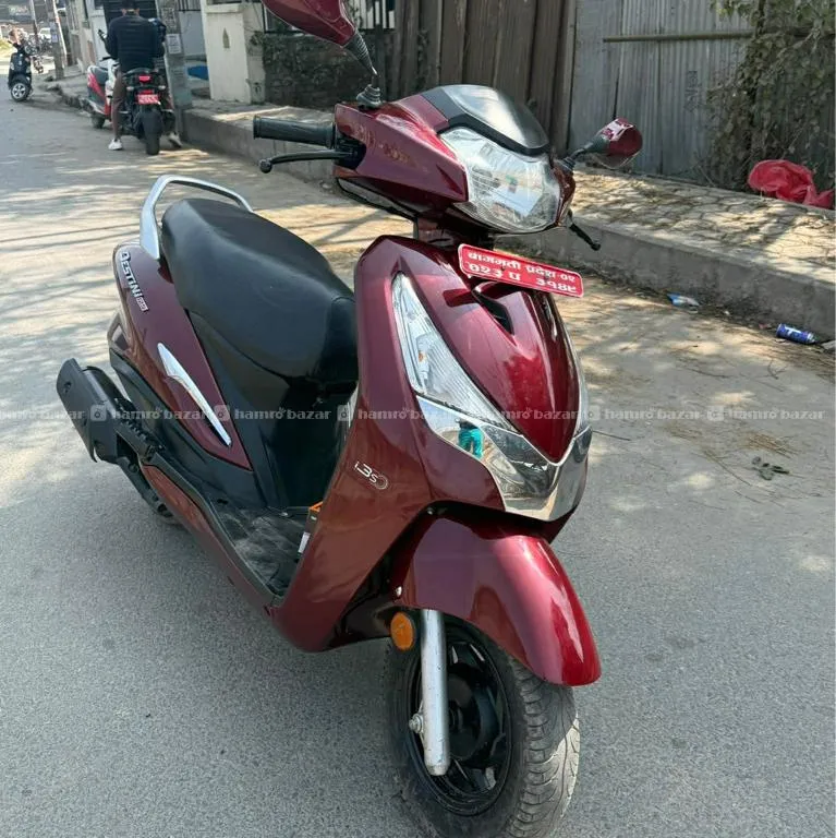 Hero Destini 123 Lot Single Hand Fresh Scooter