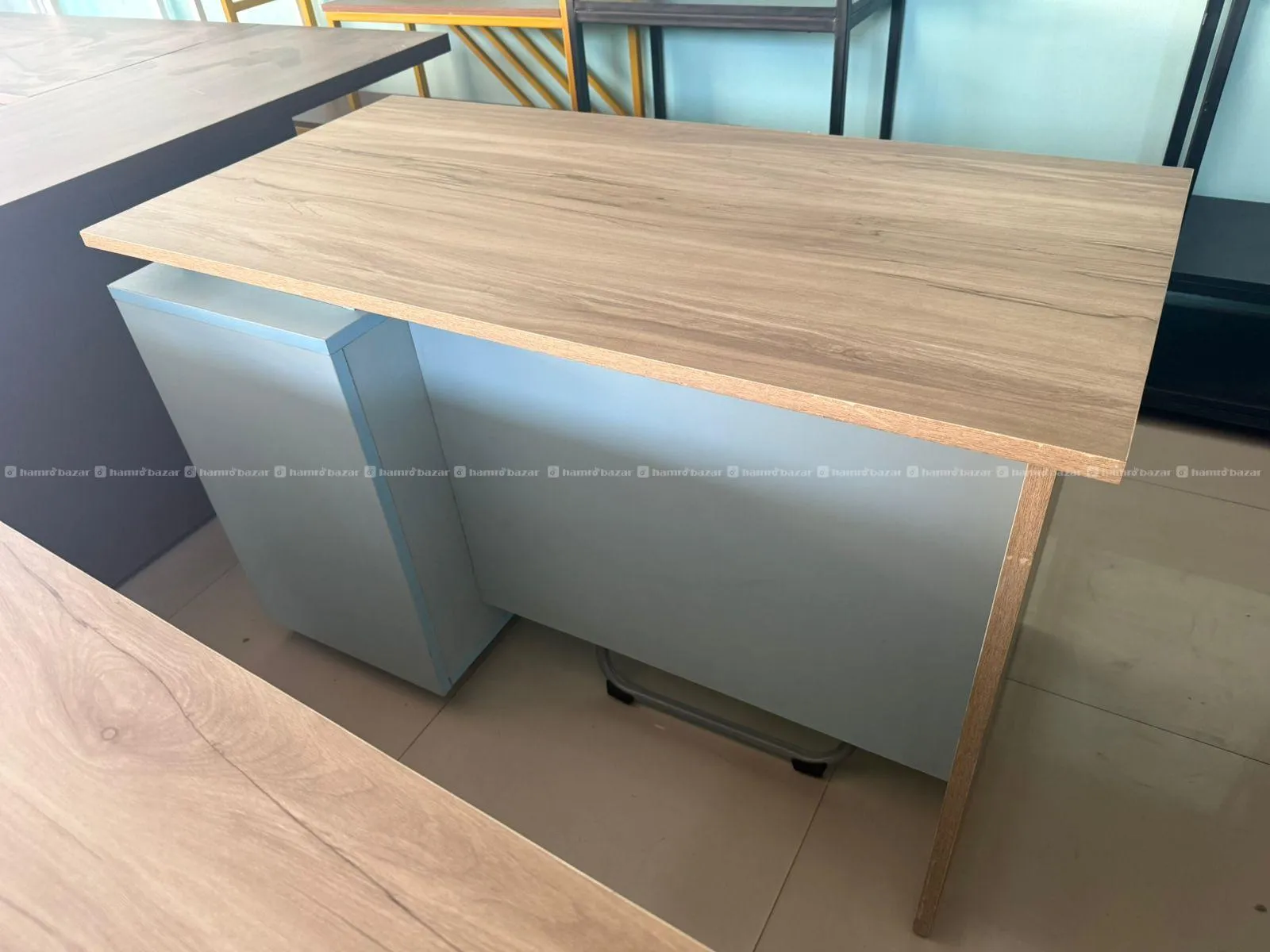 Office table