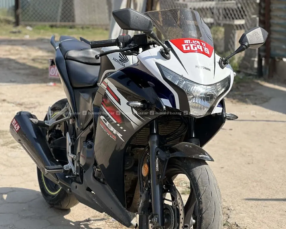 Honda Cbr 250 Fi ABS 91Lot 2017 Model fully loaded