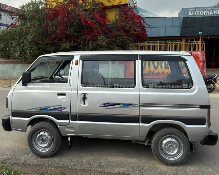 Omni siter van urgent Sale ✅