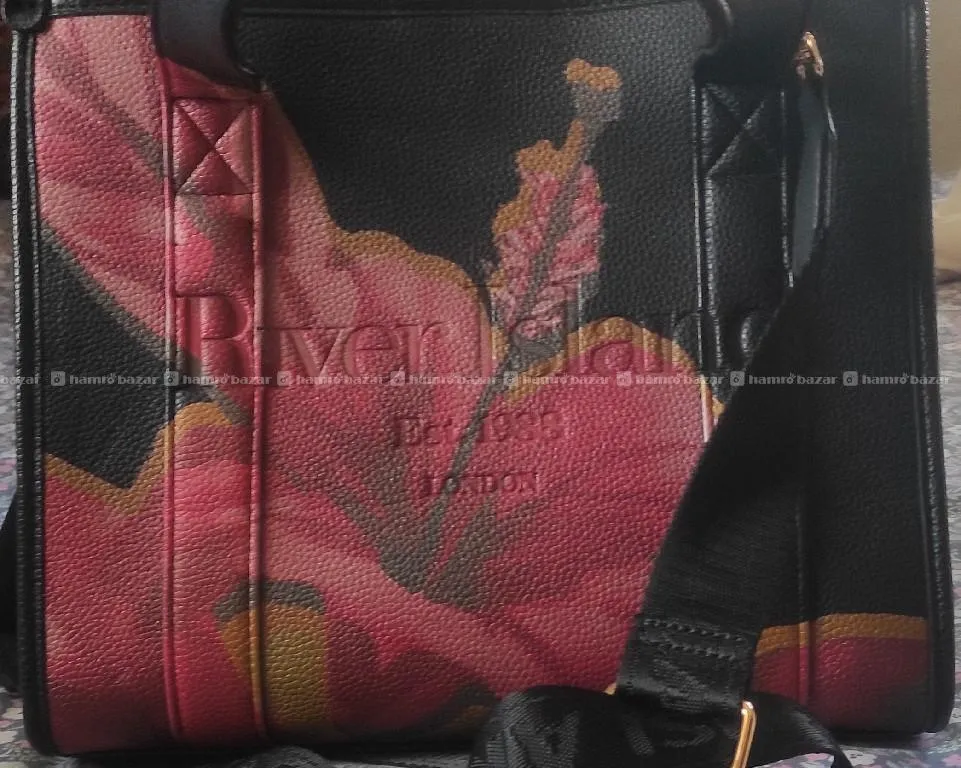 Ladies handbag...River island bran 6
