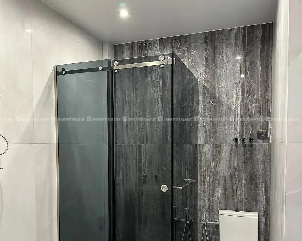 toughened glass partition 4
