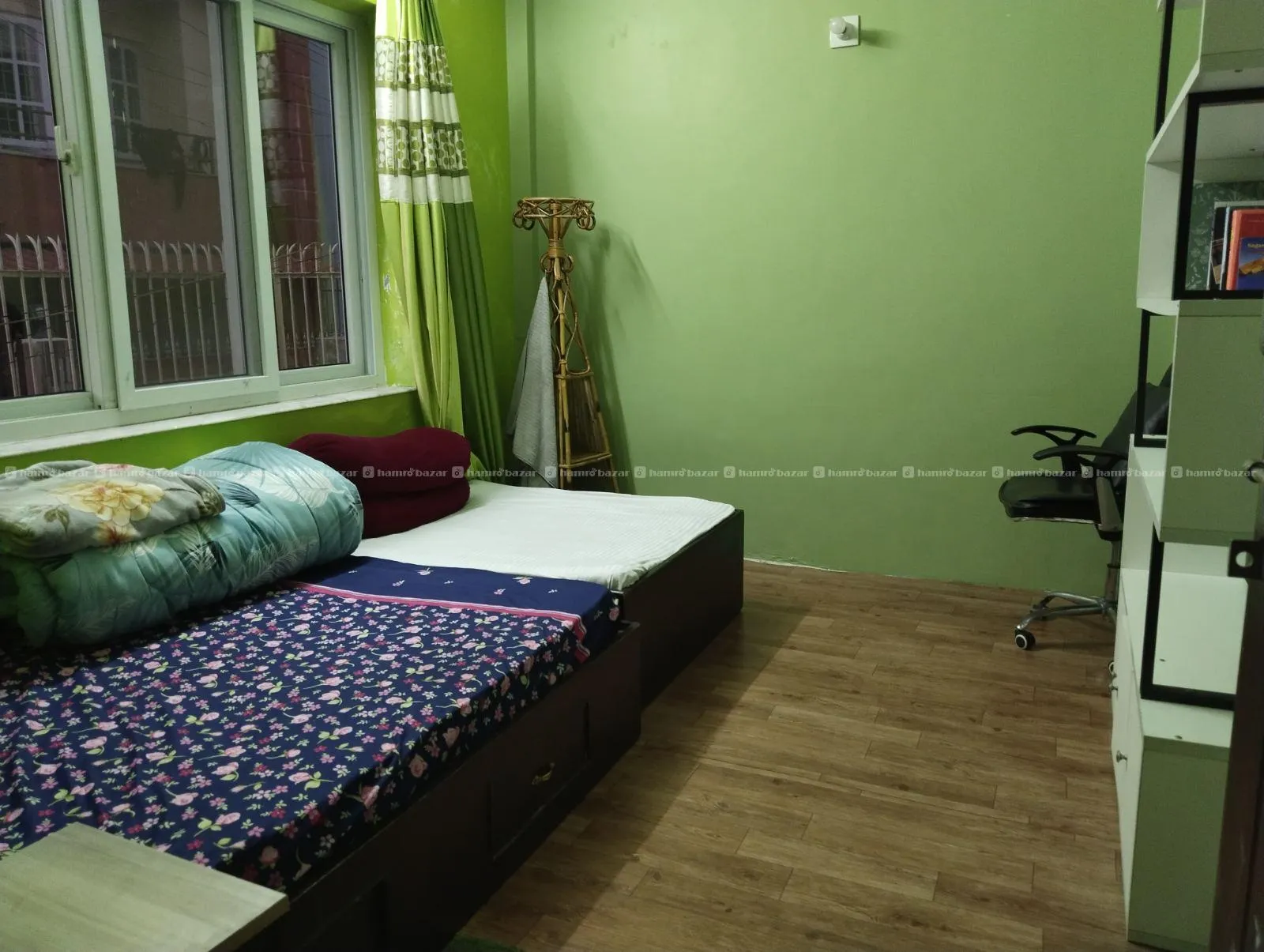Image 4