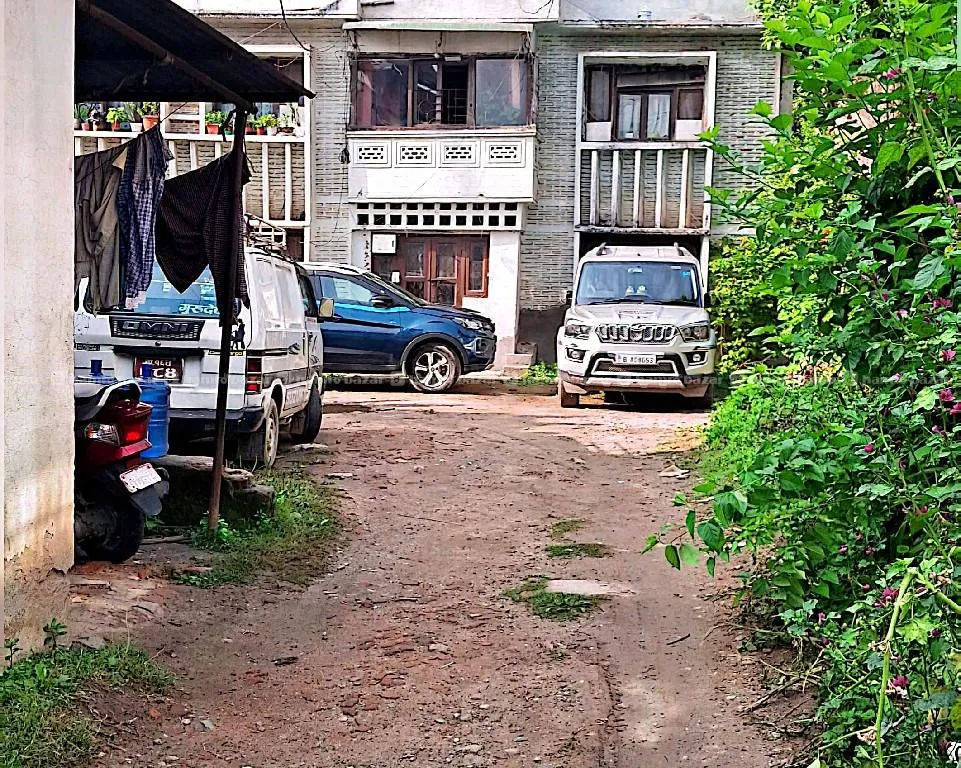 Image 4