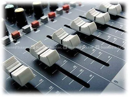 Soundcraft EPM8 High Perform8-channel Audio Mixer 5