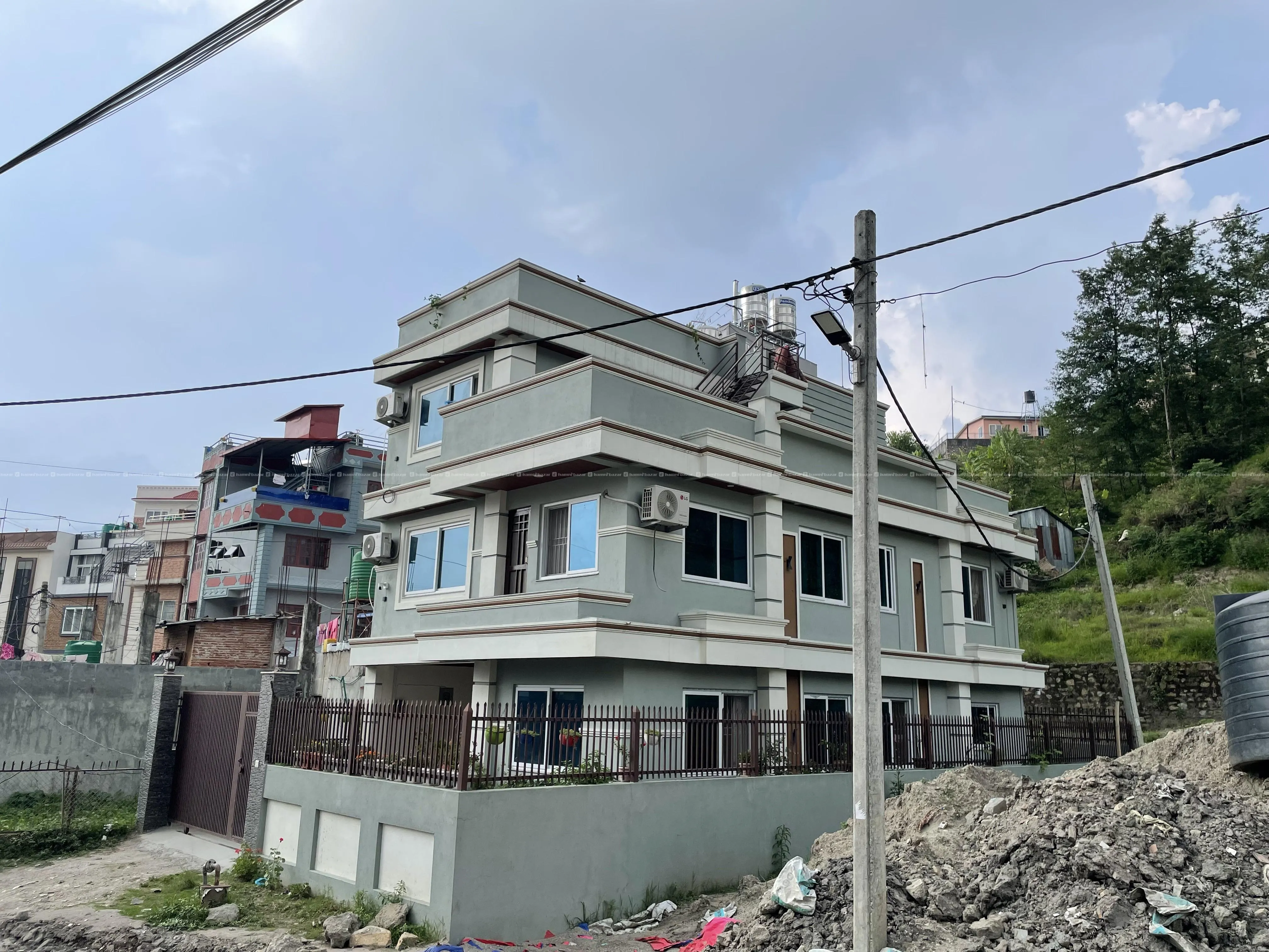 House for sell at Budhanilkantha 5