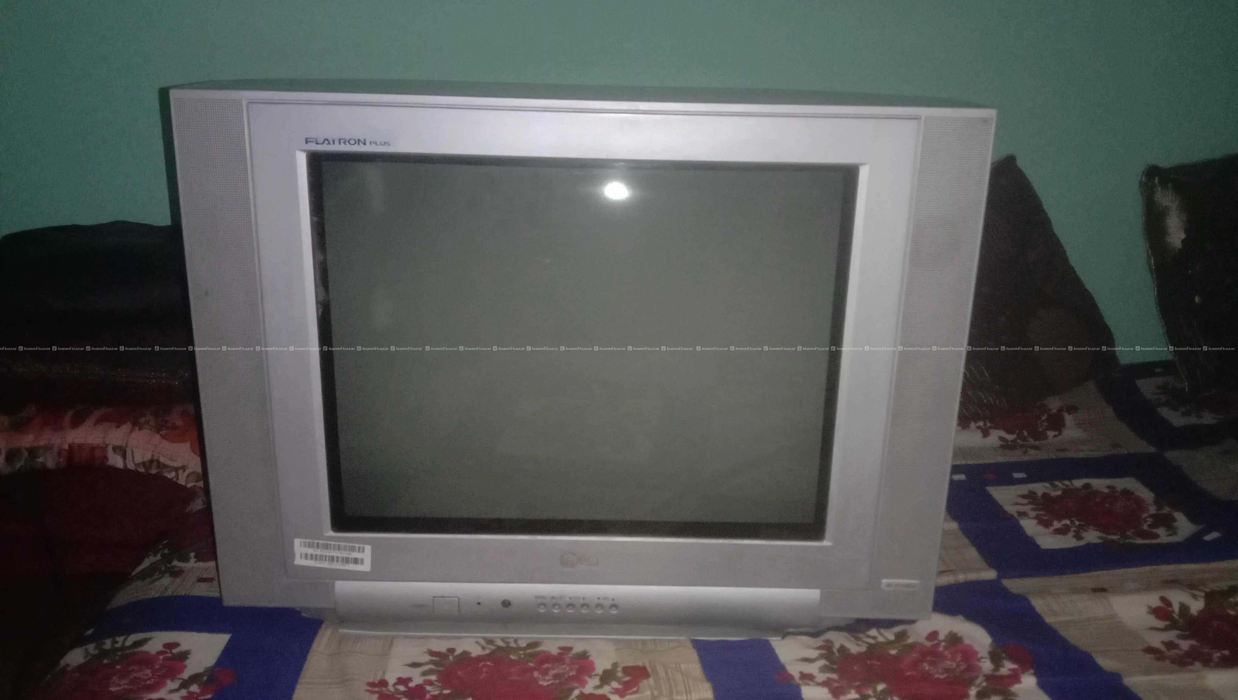 LG Flatron Plus 21” CRT TV for Sale 2