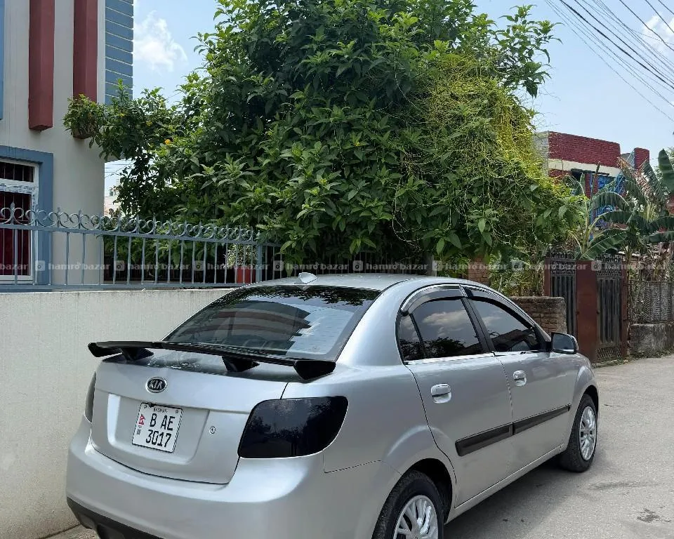 Image 4