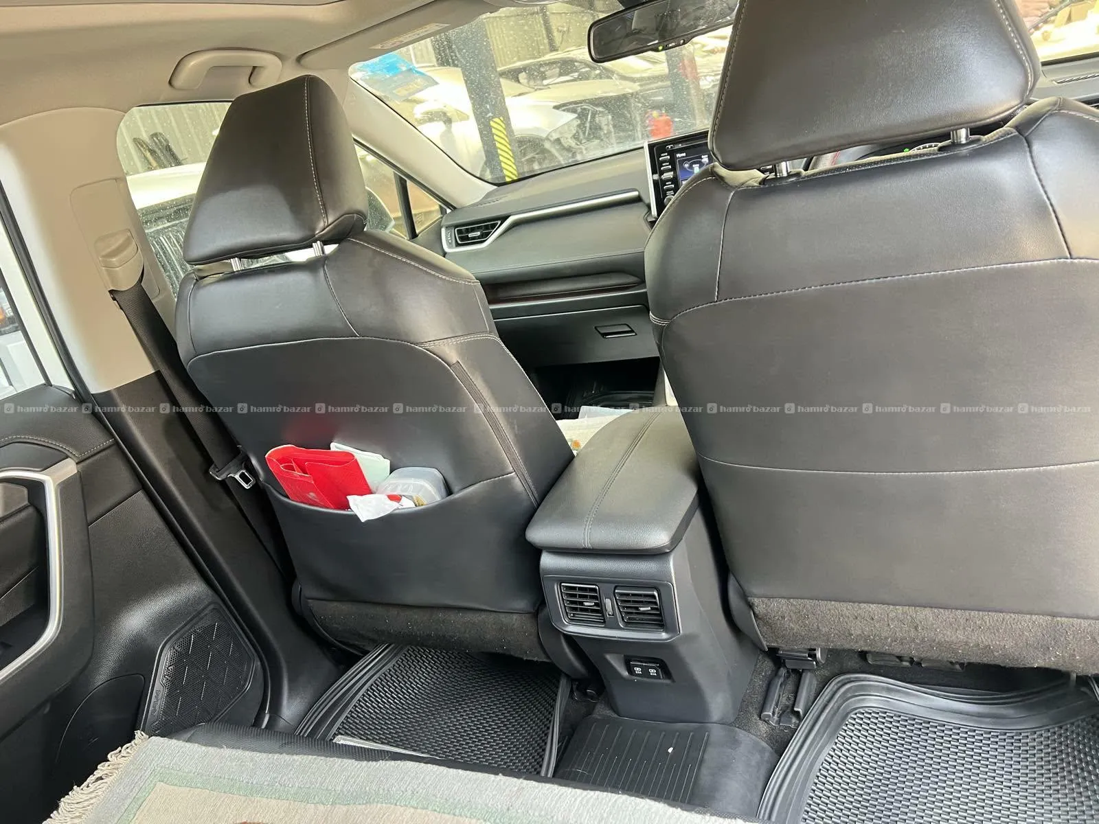 Toyota RAV 4 Hybrid 5