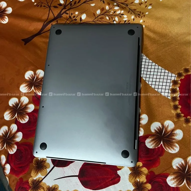 MacBook Pro 13 12gb Urgent Sell 4