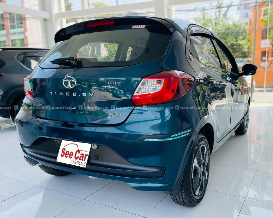 TATA Tiago EV LR Xz+ Tech SC 3