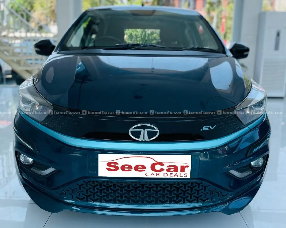 TATA Tiago EV LR Xz+ Tech SC 4