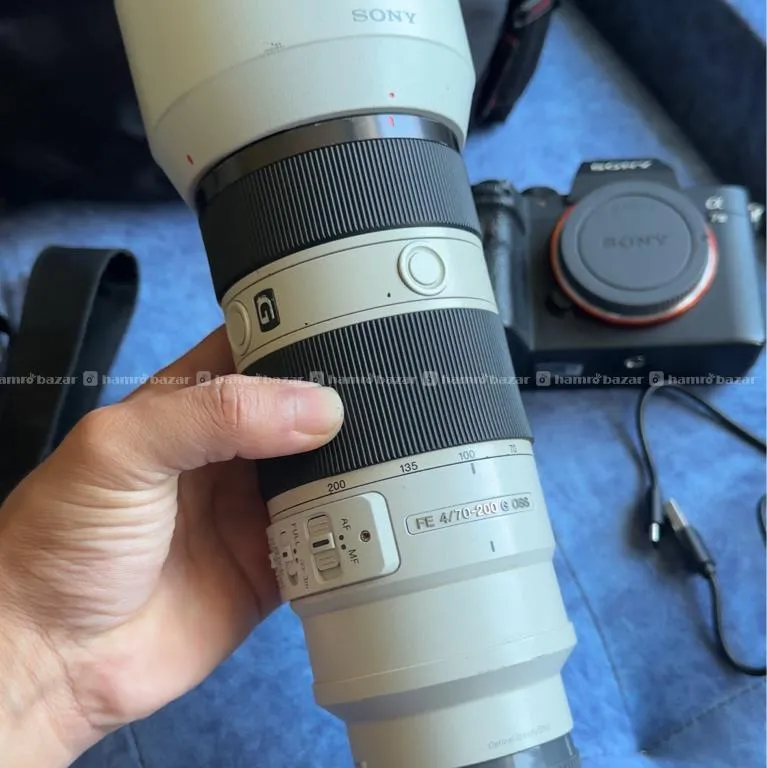 Sony A7 III + Sony FE 70-200mm f/4 G OSS 4