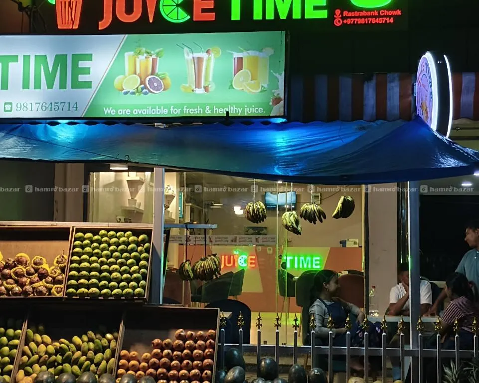 URGENT SALE FOR JUICE SHOP. Contact: 9817645714 3