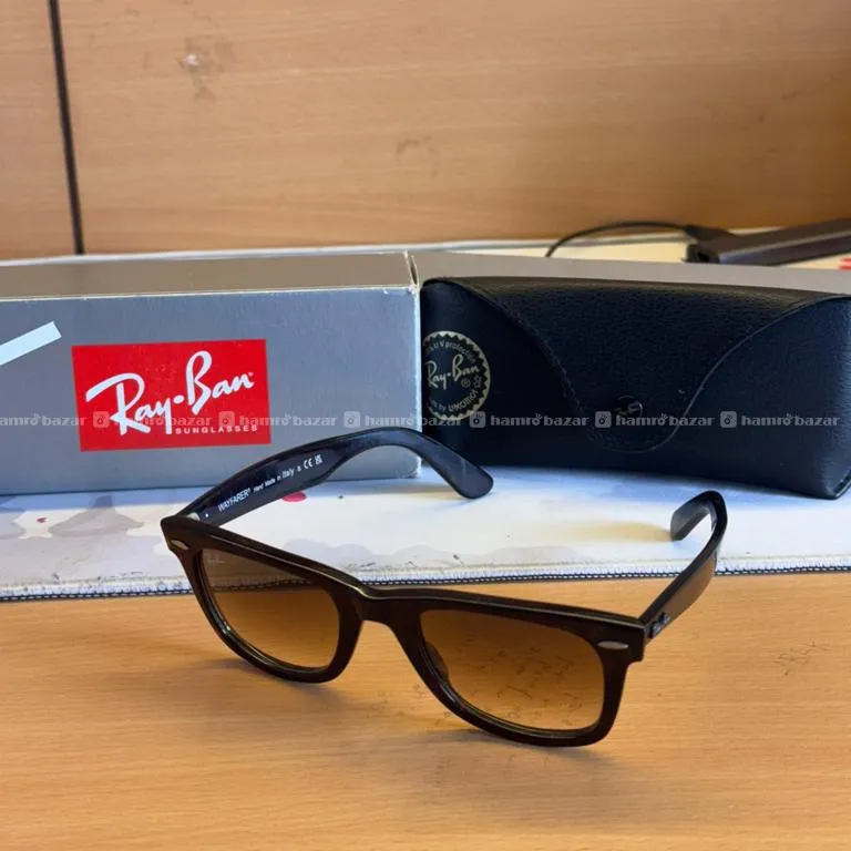 Rayban Wayfarer 5