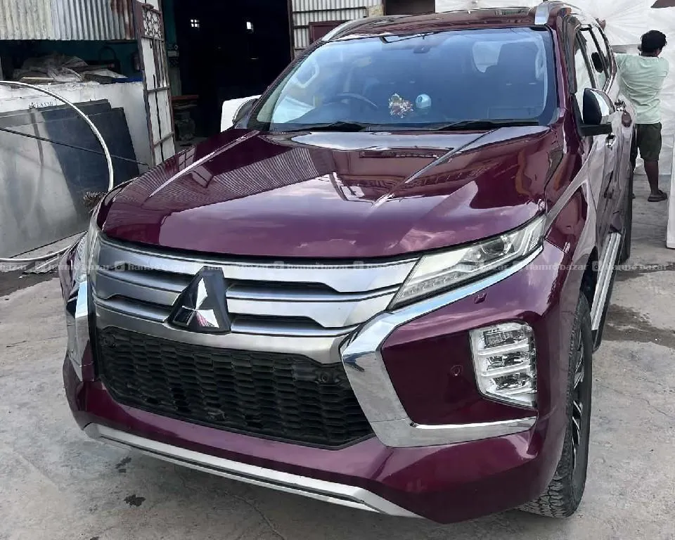 PAJERO SPORTS (2020) 4