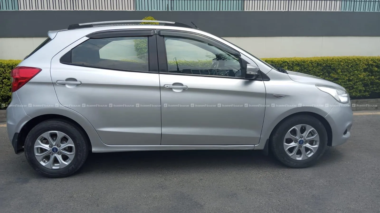 2015 Ford Figo Titanium 4