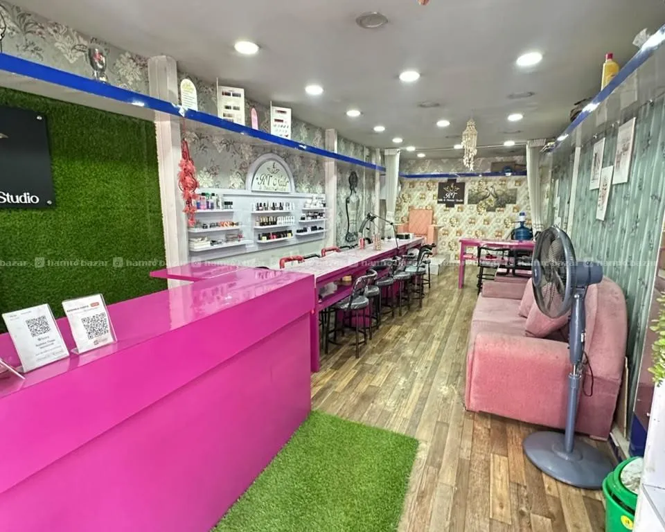 beauty parlour for sale 3