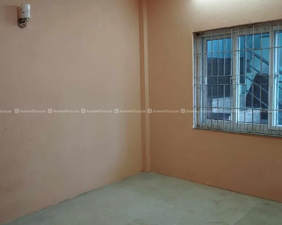 Room on rent 4