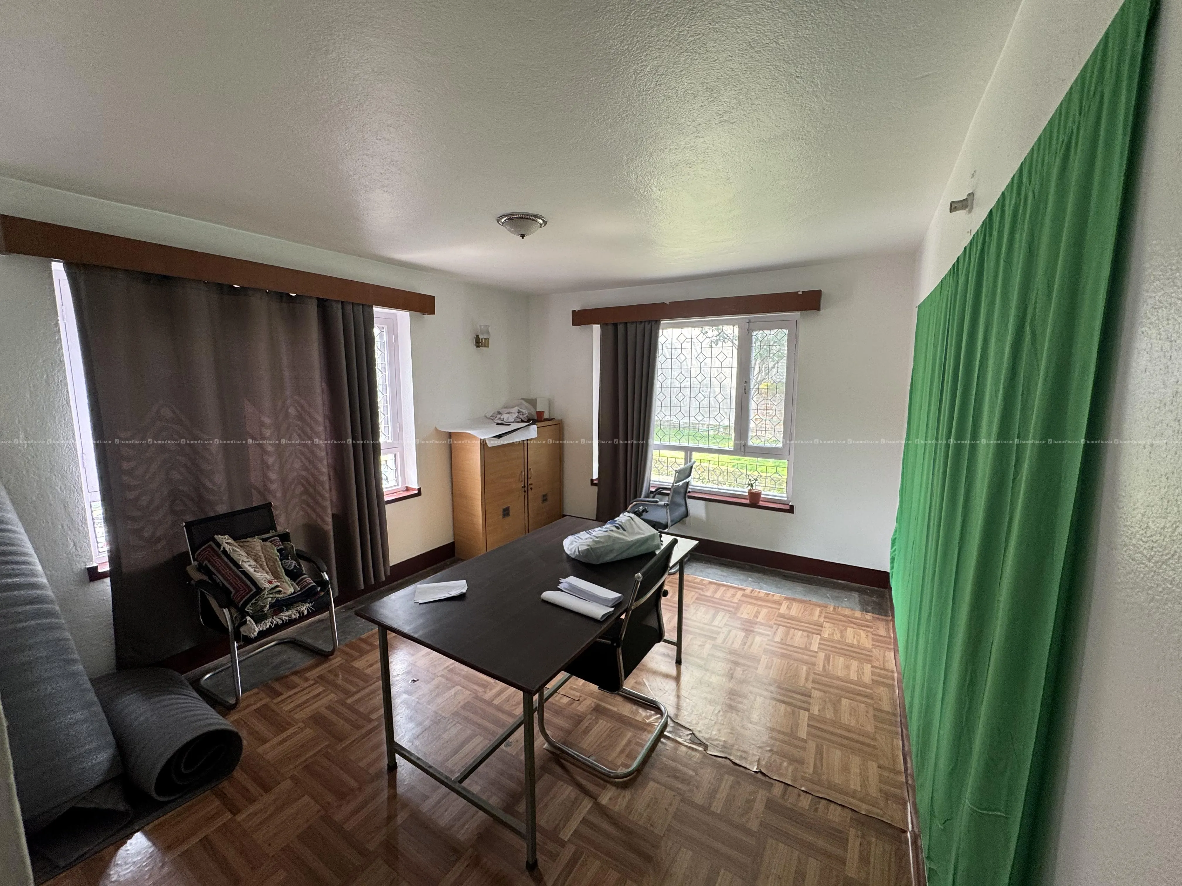 Office Workspace Available 2