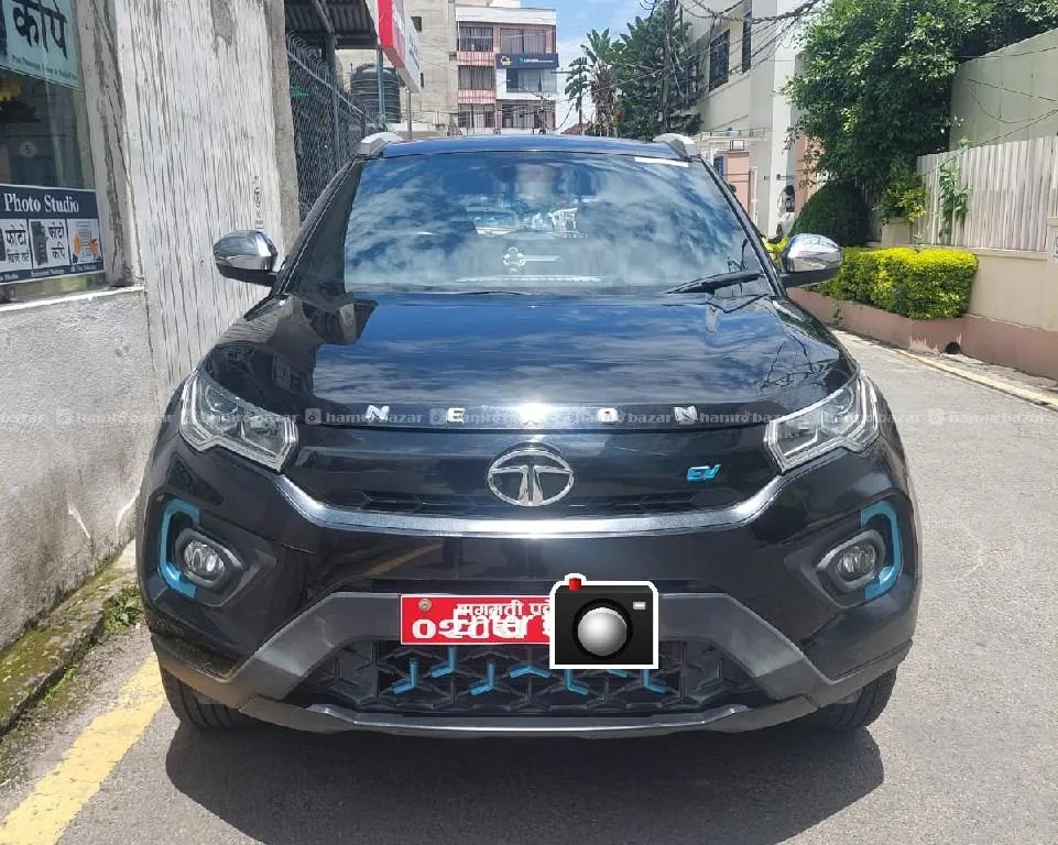 Nexon ev xz+ lux 4